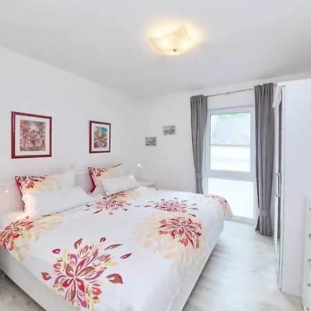 Apartment Direkt Am Moselufer