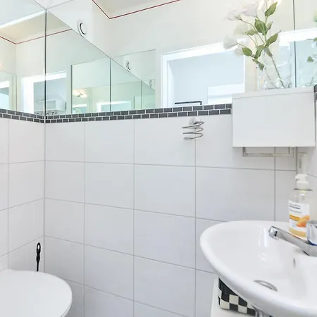 Direkt Am Moselufer Apartment *
