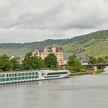Apartment Direkt Am Moselufer
